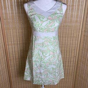 LillyPulitzer Pink Green White Frog Print Sleeveless Shift Dress Size 2